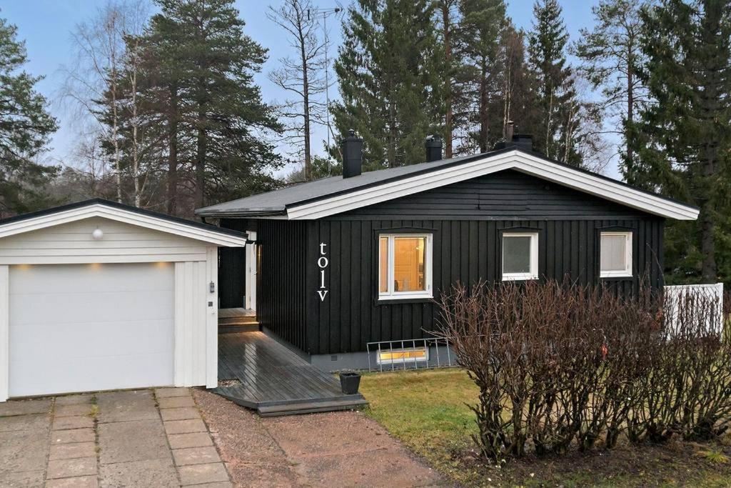 The White And Black House Villa Kalix Esterno foto
